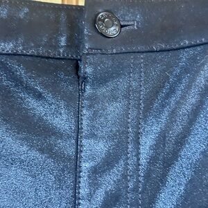 Chico's  Black Pleather   Skinny Pants Size 1 Great Holiday Pants